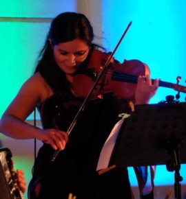 Andreia Fernandes – Violino e Violeta