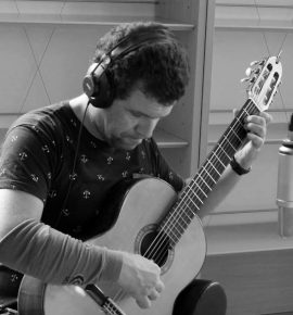José Micael – Guitarra e Classe de Conjunto
